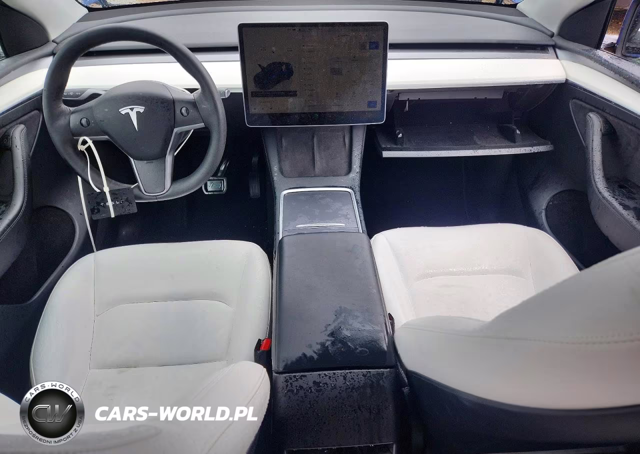 2023 Tesla Model Y VIN:7SAYGDEE1PF702045 - 8