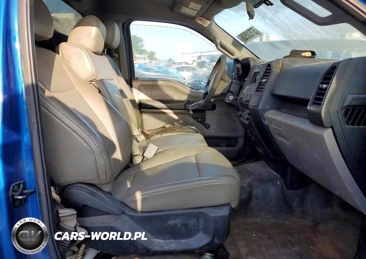 2017 Ford F150 VIN:1FTMF1CF3HKD96639 - 10