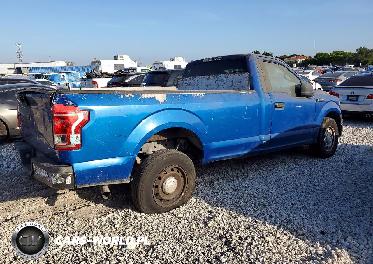 2017 Ford F150 VIN:1FTMF1CF3HKD96639 - 3