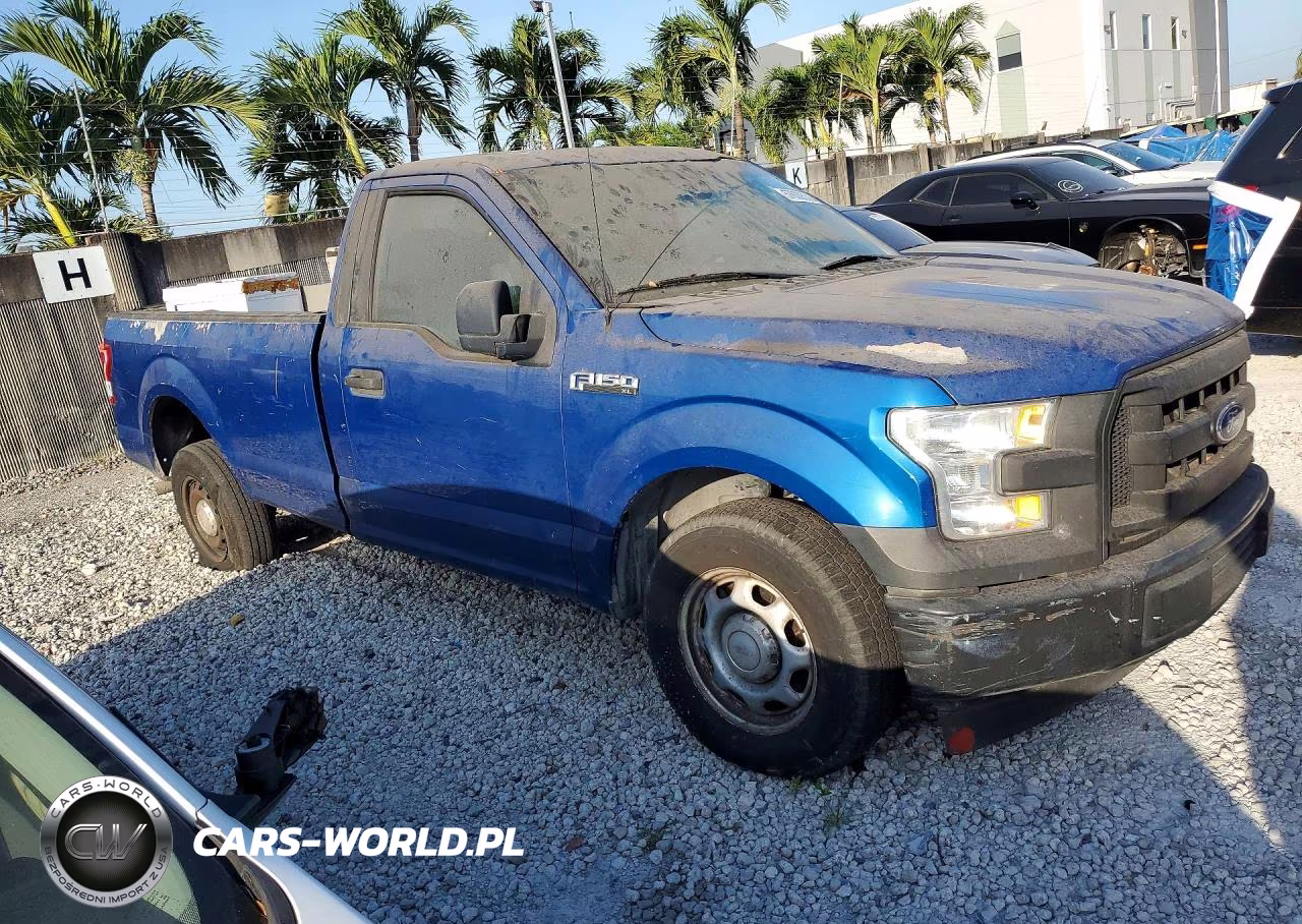 2017 Ford F150 VIN:1FTMF1CF3HKD96639 - 4