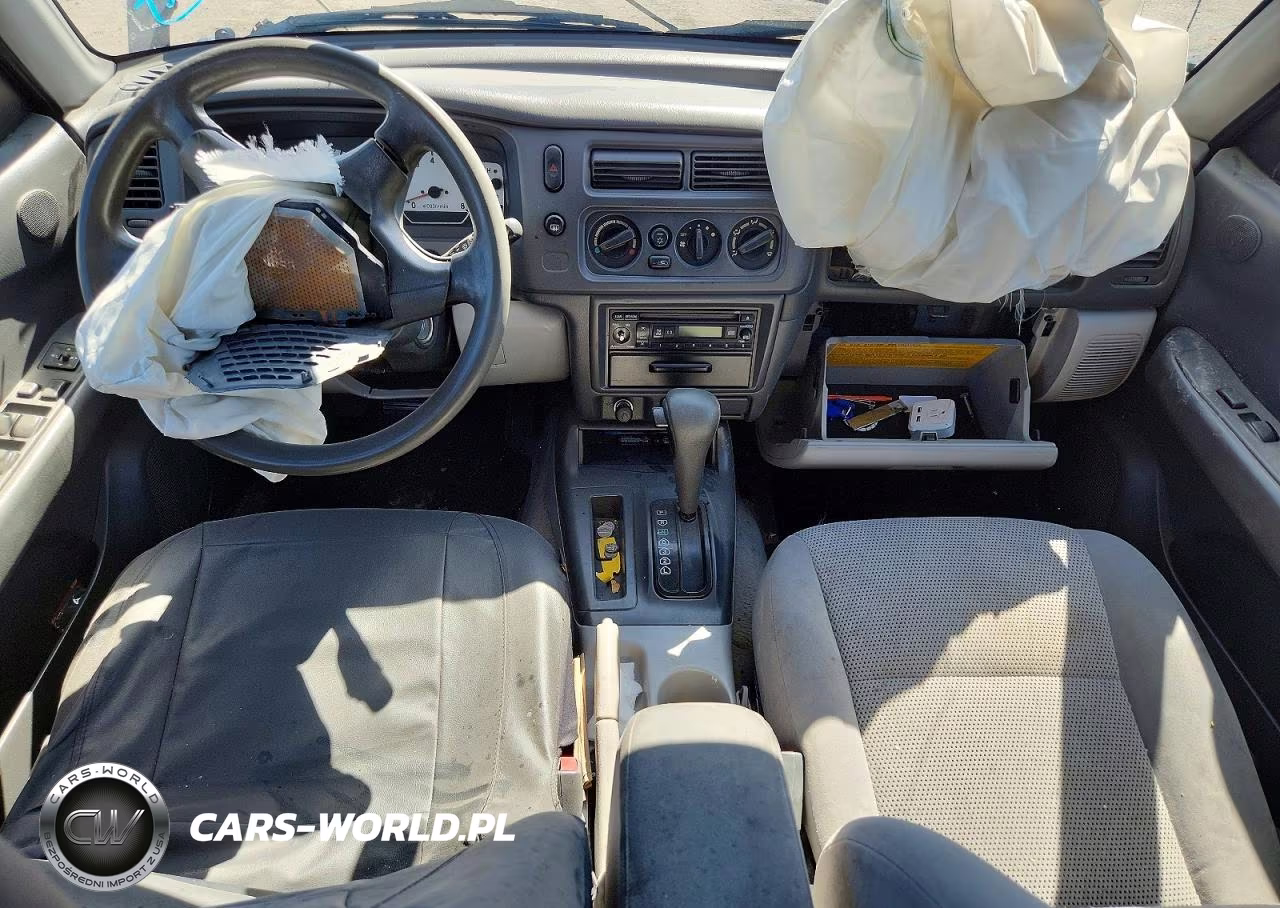 2002 Mitsubishi Montero Sport Es VIN:JA4LS21H02J028377 - 8
