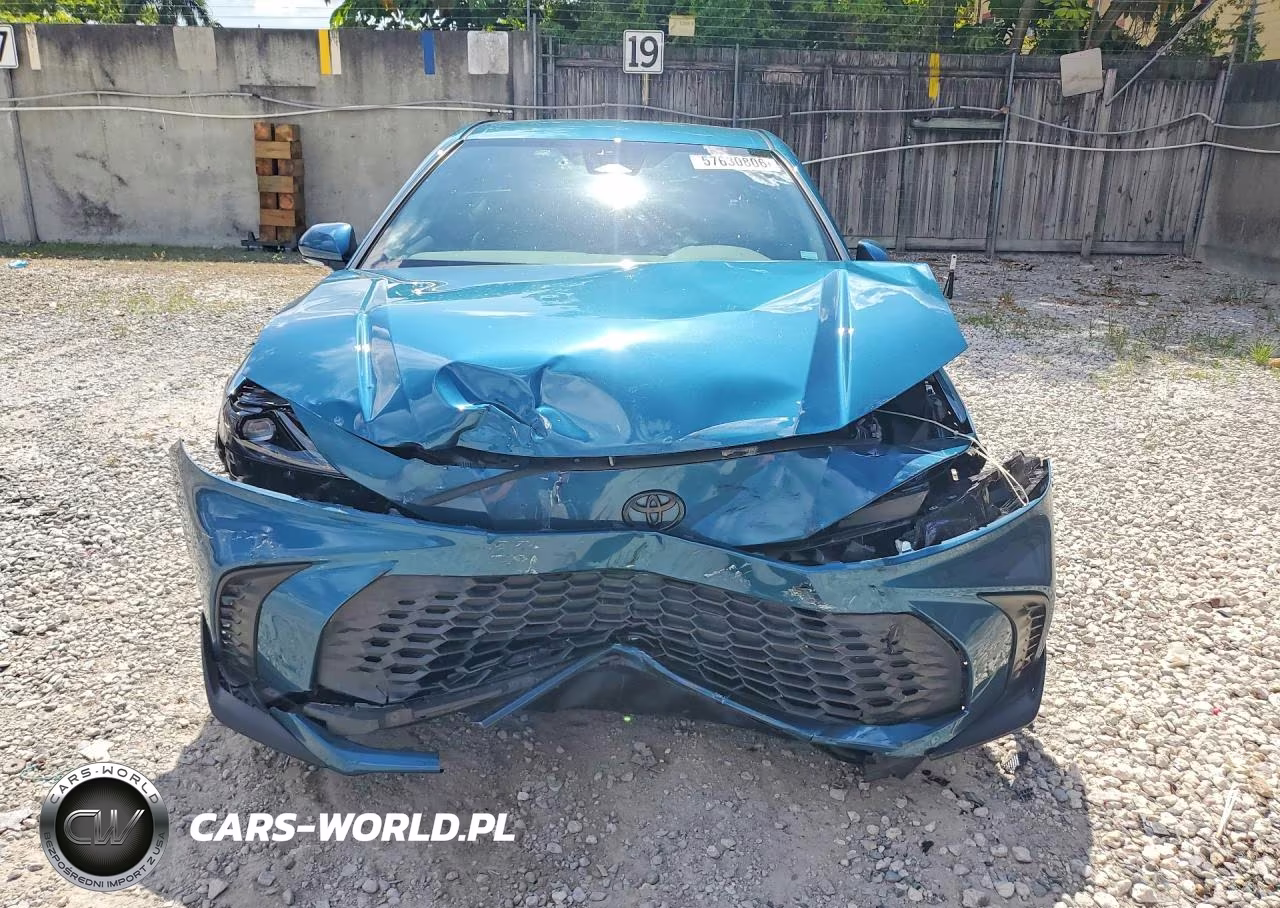 2025 Toyota Camry Se VIN:4T1DAACK3SU528897 - 5