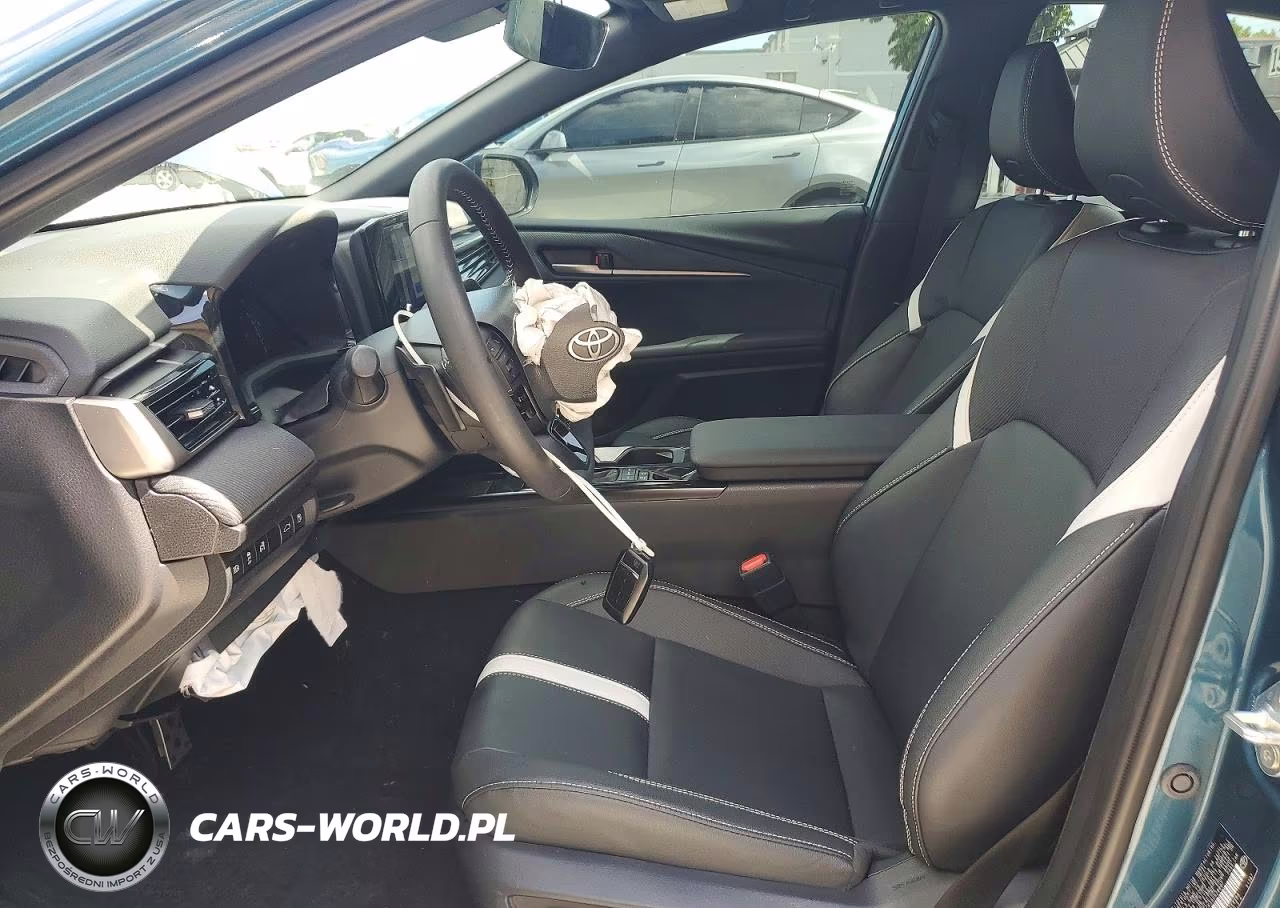 2025 Toyota Camry Se VIN:4T1DAACK3SU528897 - 7