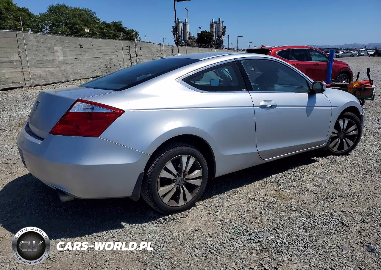 2010 Honda Accord Lx VIN:1HGCS1B36AA006371 - 3