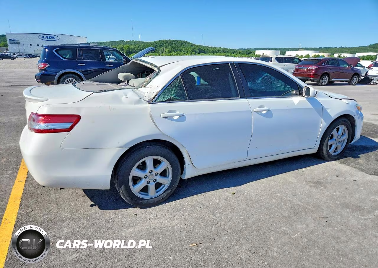 2010 Toyota Camry Le VIN:4T4BF3EK9AR031424 - 3