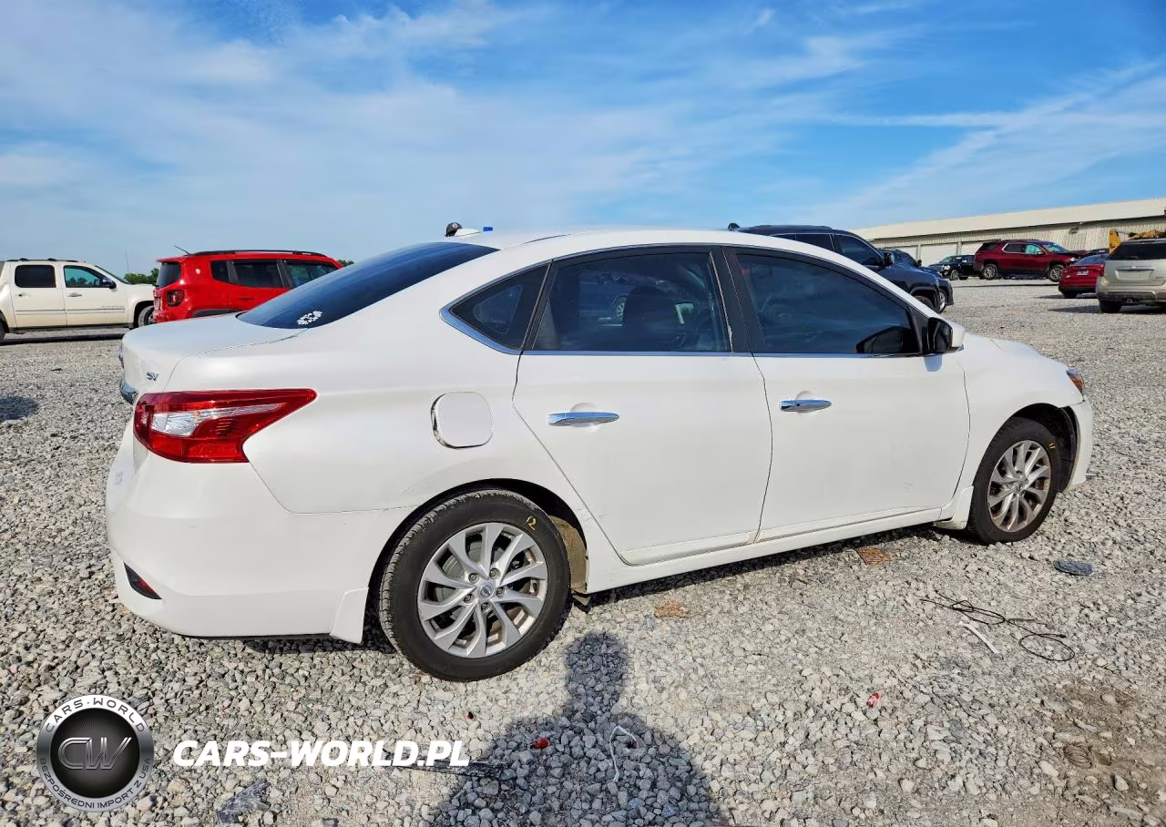 2018 Nissan Sentra Sv VIN:3N1AB7AP6JY347426 - 3