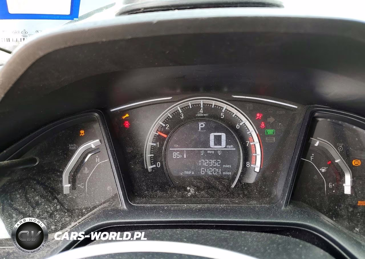2018 Honda Civic Lx VIN:2HGFC2F50JH590067 - 9