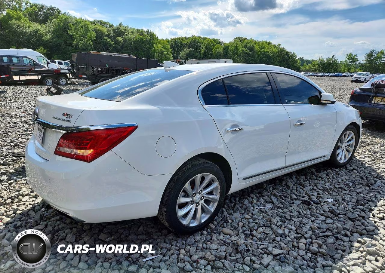 2016 Buick Lacrosse VIN:1G4GB5G35GF116268 - 3