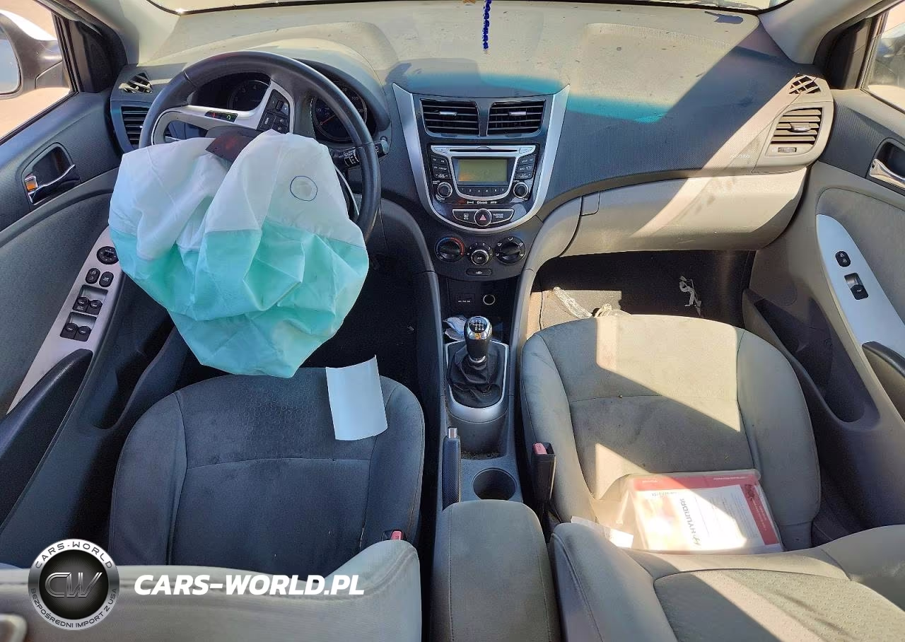 2013 Hyundai Accent Se VIN:KMHCU5AE1DU066785 - 8