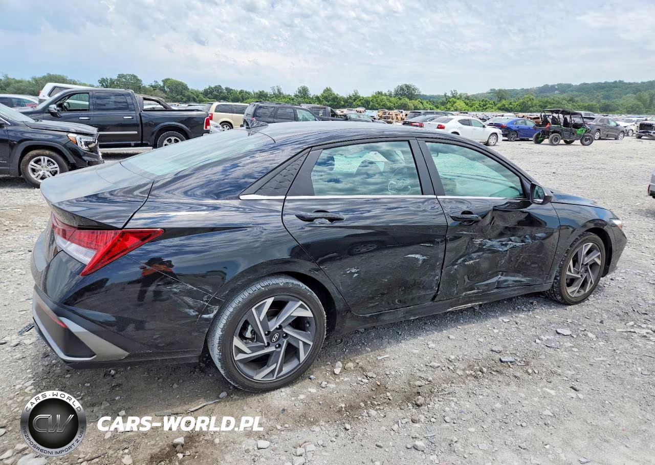 2025 Hyundai Elantra Sel VIN:KMHLS4DG4SU911803 - 3