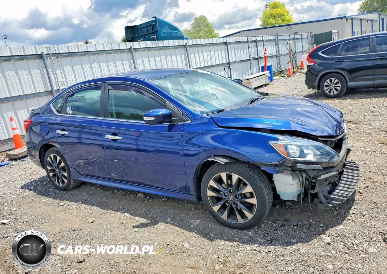2018 Nissan Sentra Sr VIN:3N1AB7AP5JY339236 - 4