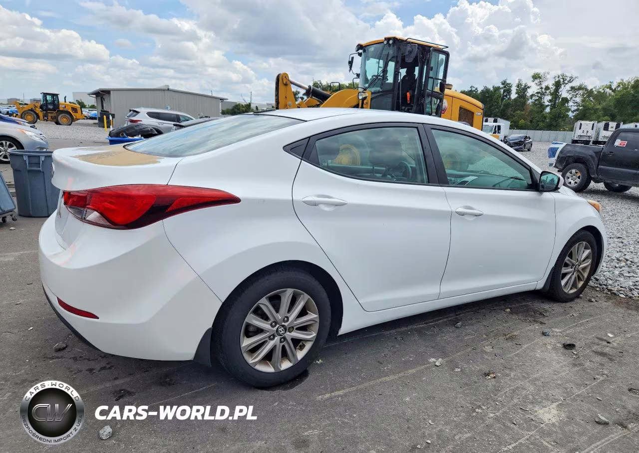 2016 Hyundai Elantra Se VIN:5NPDH4AE9GH721216 - 3