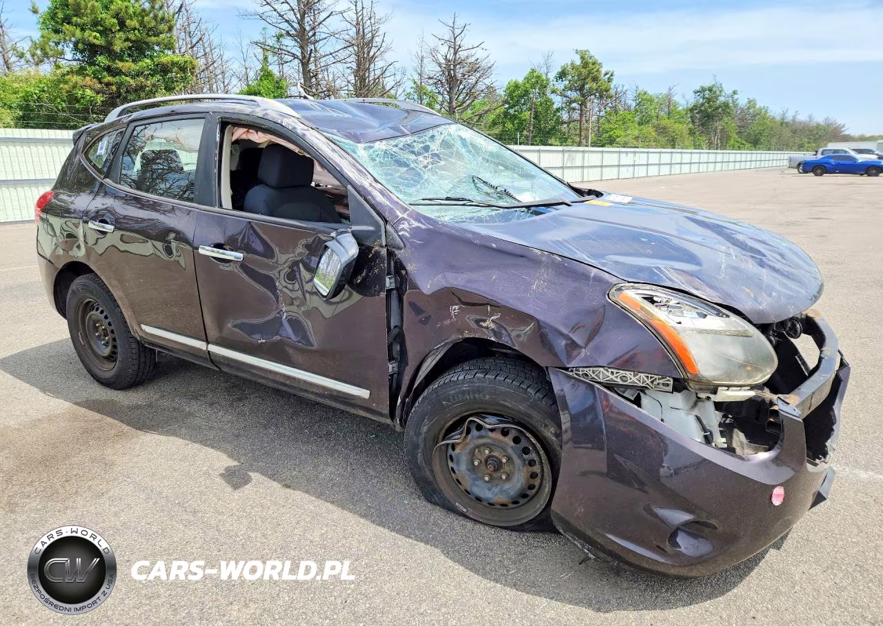 2015 Nissan Rogue Select S VIN:JN8AS5MV9FW752050 - 4