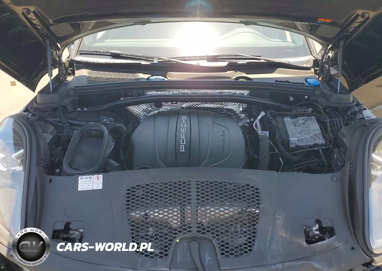 2021 Porsche Macan VIN:WP1AA2A5XMLB01086 - 12