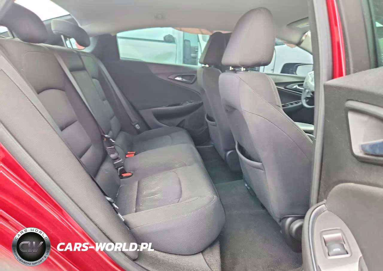 2018 Chevrolet Malibu Lt VIN:1G1ZD5STXJF155579 - 10