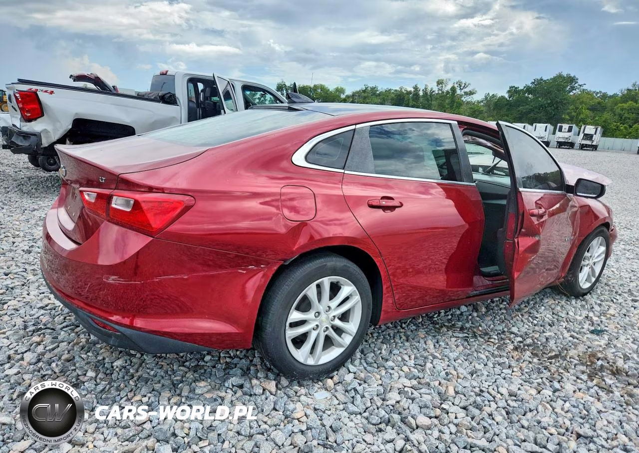 2018 Chevrolet Malibu Lt VIN:1G1ZD5STXJF155579 - 3