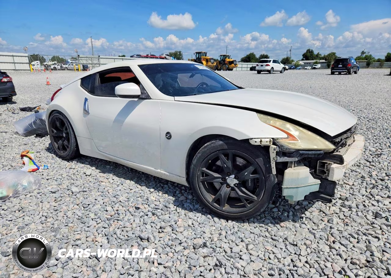 2010 Nissan 370Z Base VIN:JN1AZ4EH3AM506175 - 4