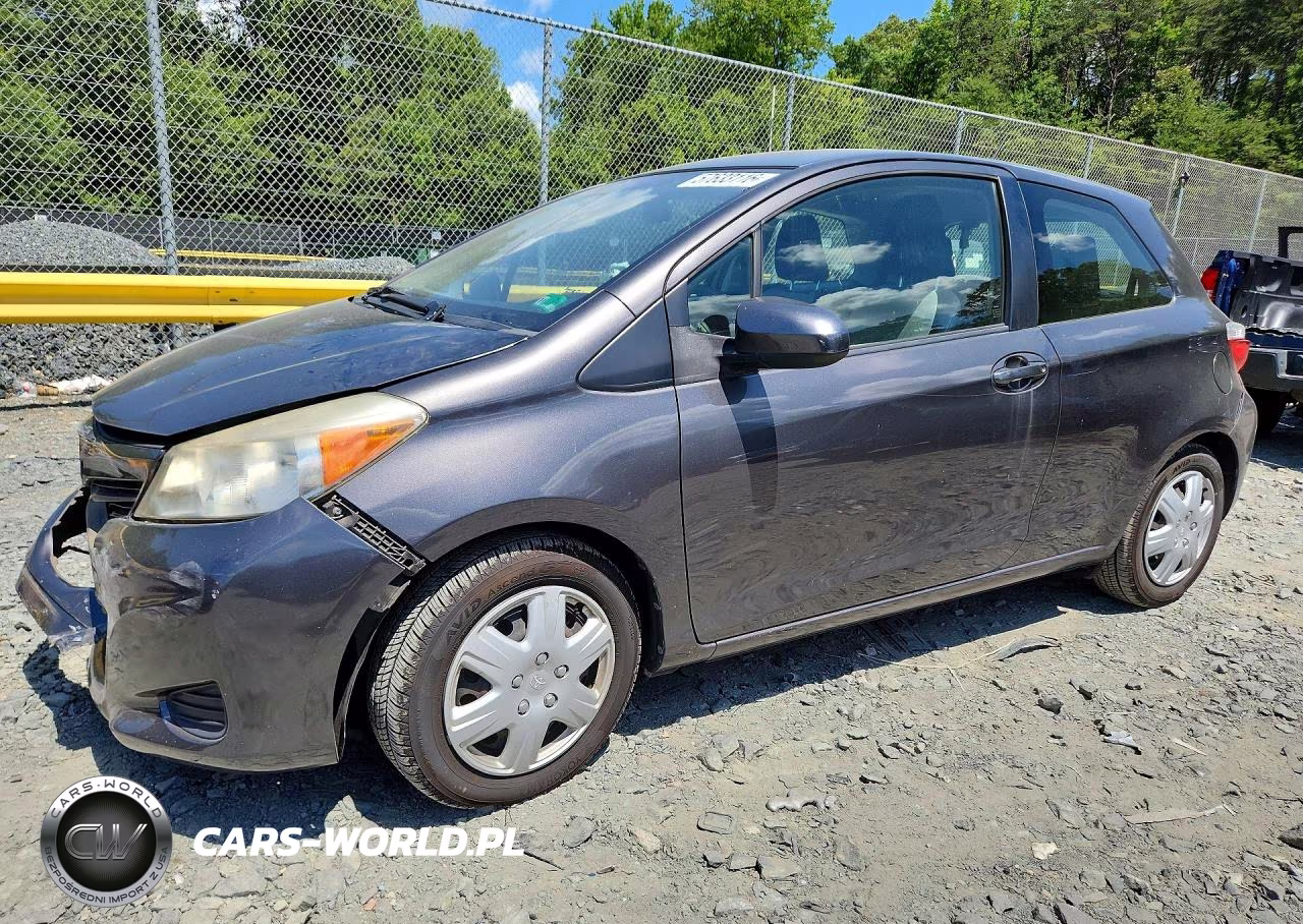 2012 Toyota Yaris 3-Door Le – zdjęcie 1 z 12