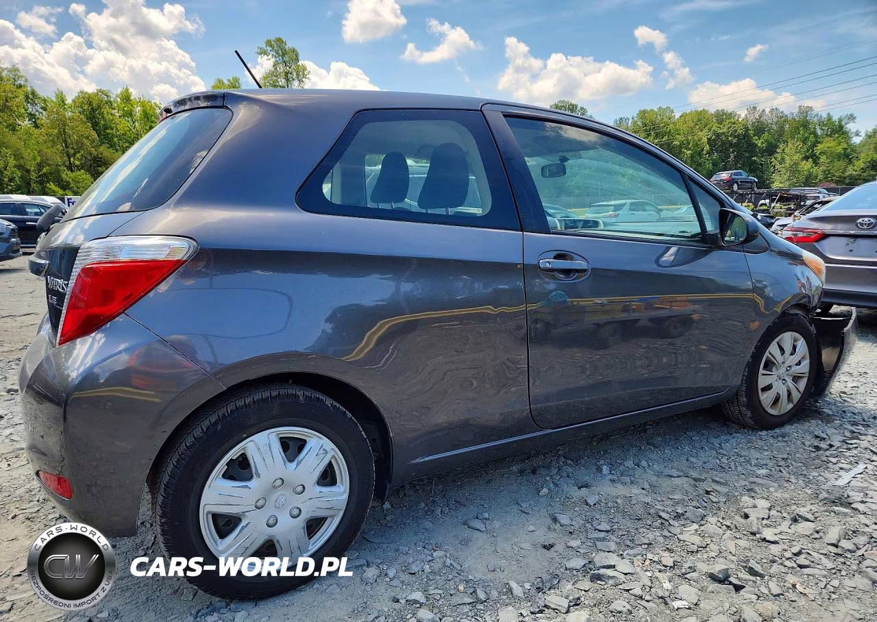 2012 Toyota Yaris 3-Door Le VIN:JTDJTUD35CD524846 - 3