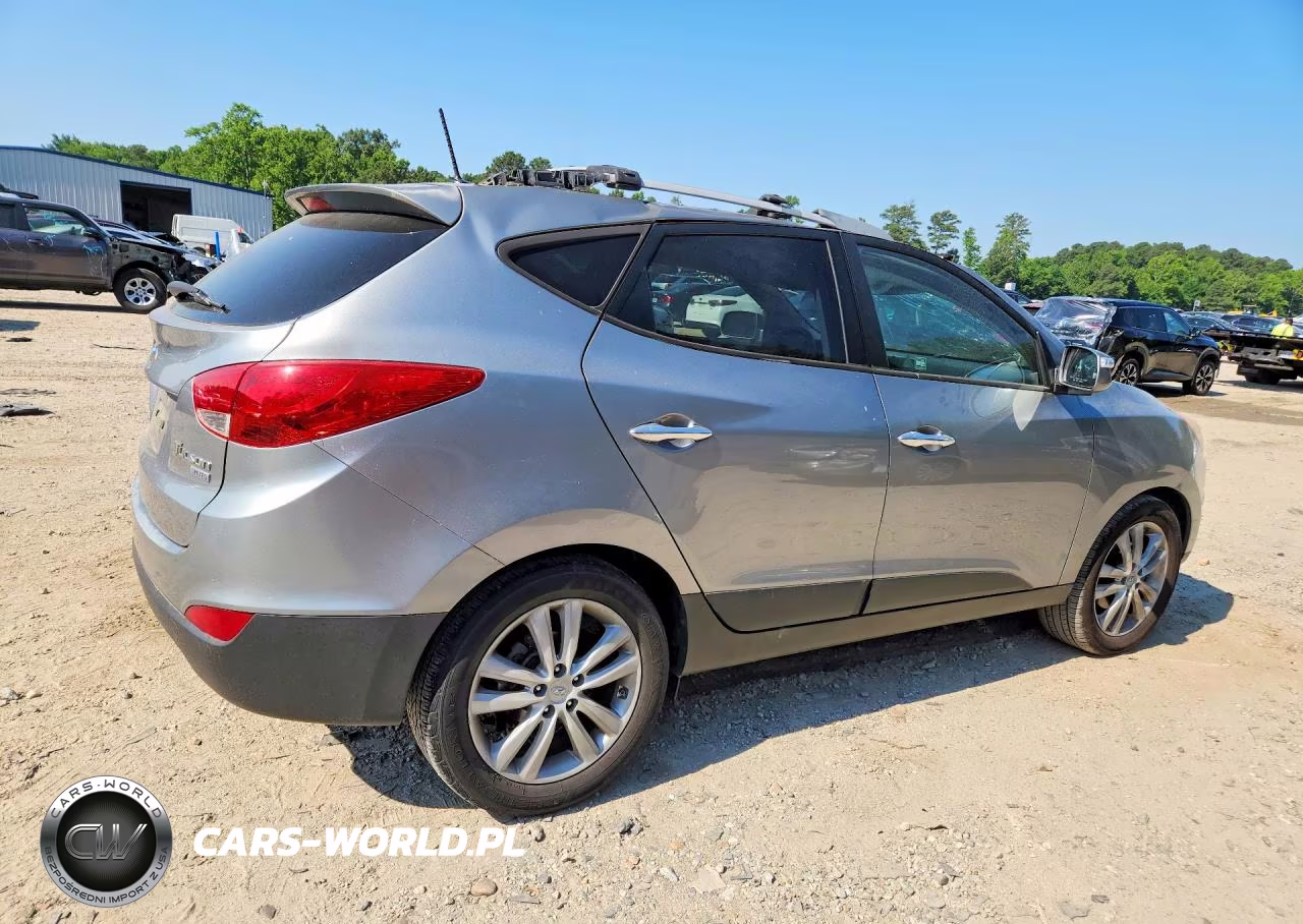 2012 Hyundai Tucson Limited VIN:KM8JU3AC9CU324107 - 3