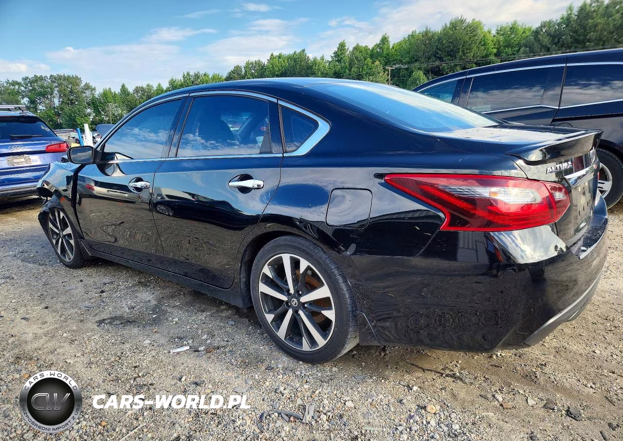 2018 Nissan Altima 2.5 Sr VIN:1N4AL3AP7JC137581 - 2