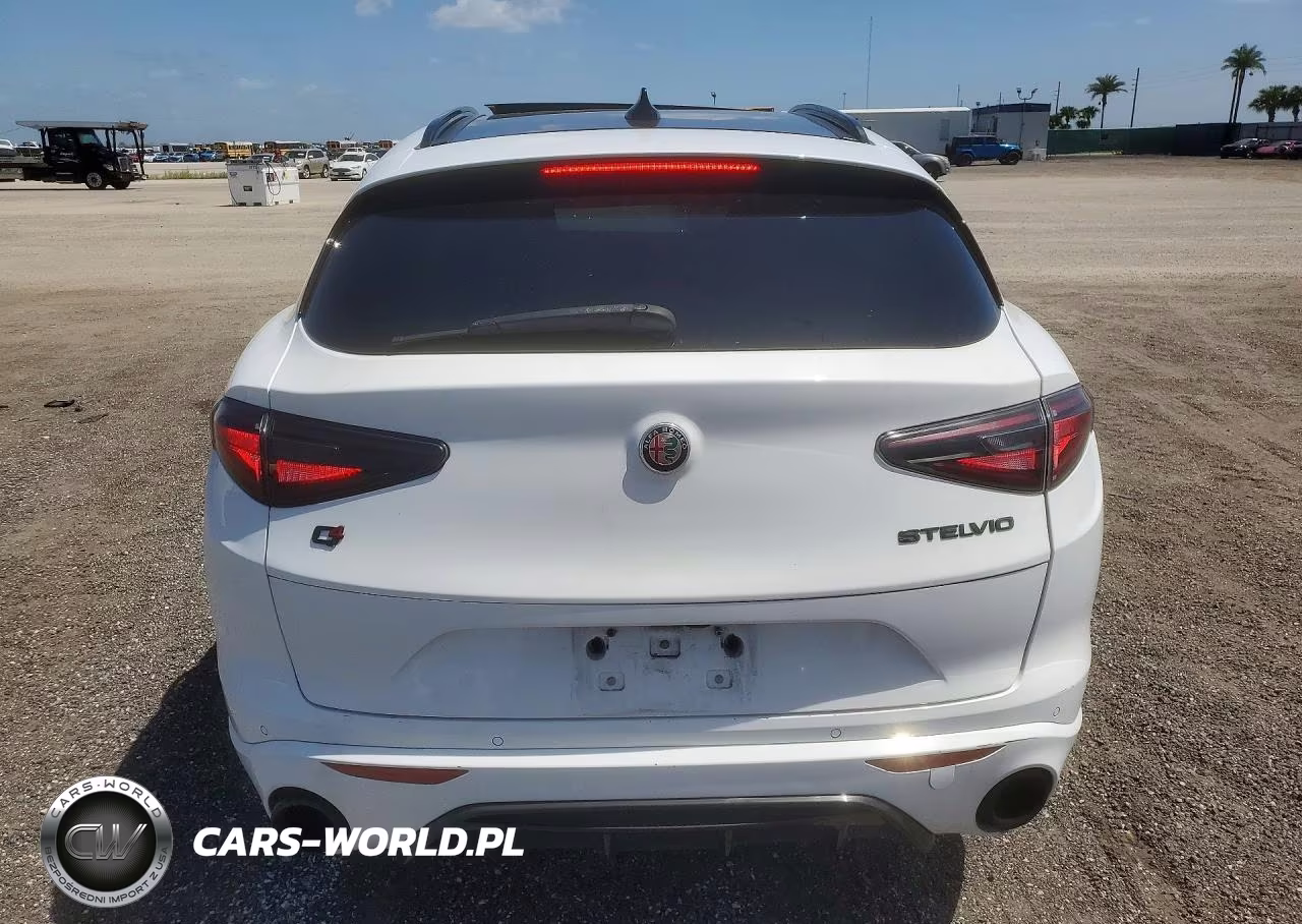 2021 Alfa Romeo Stelvio Ti VIN:ZASPAKBNXM7D15716 - 6