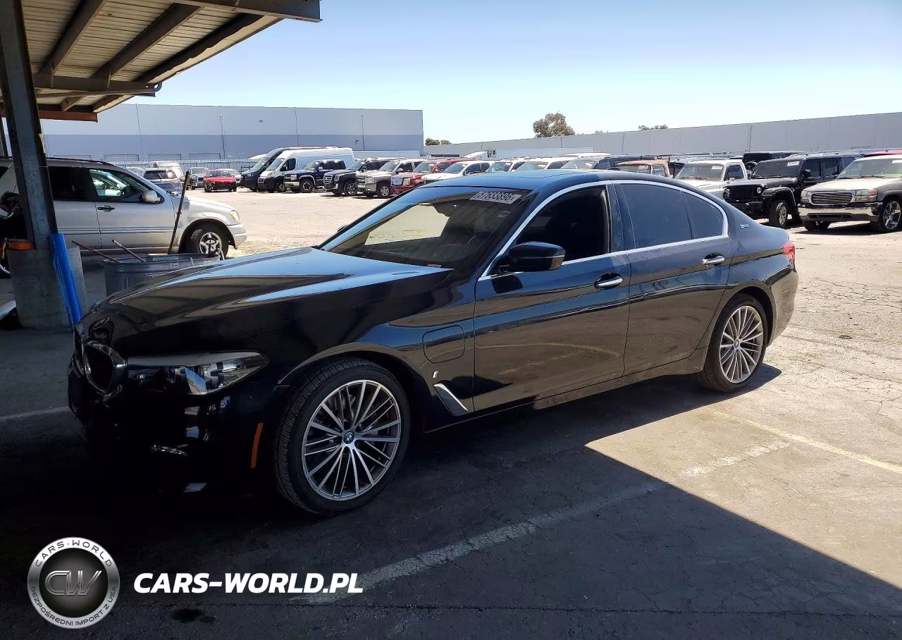 2018 BMW 530E – zdjęcie 1 z 12