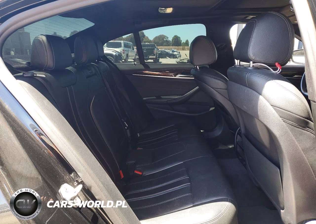 2018 BMW 530E VIN:WBAJA9C54JB250406 - 10