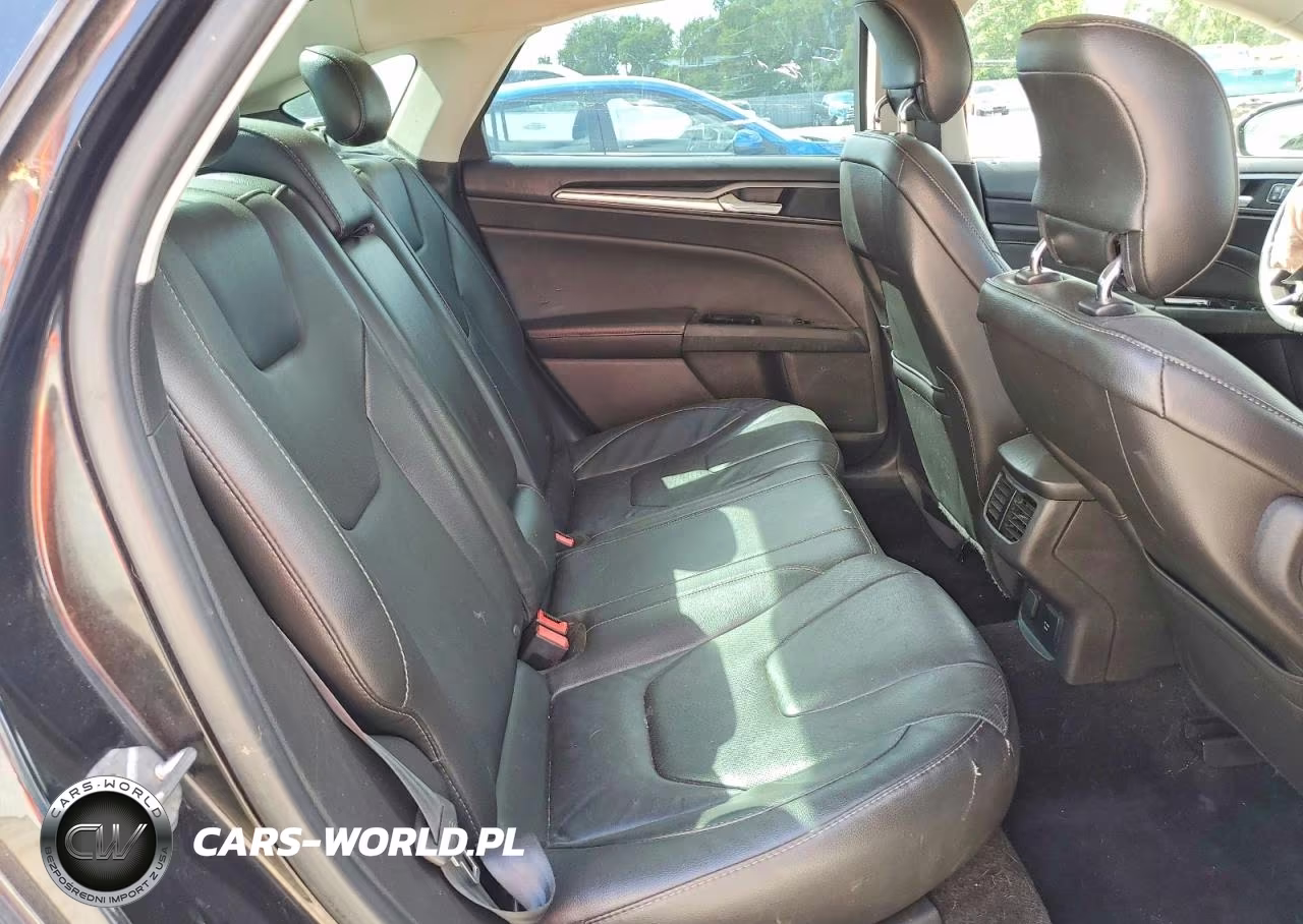2014 Ford Fusion Titanium VIN:3FA6P0D98ER183174 - 10