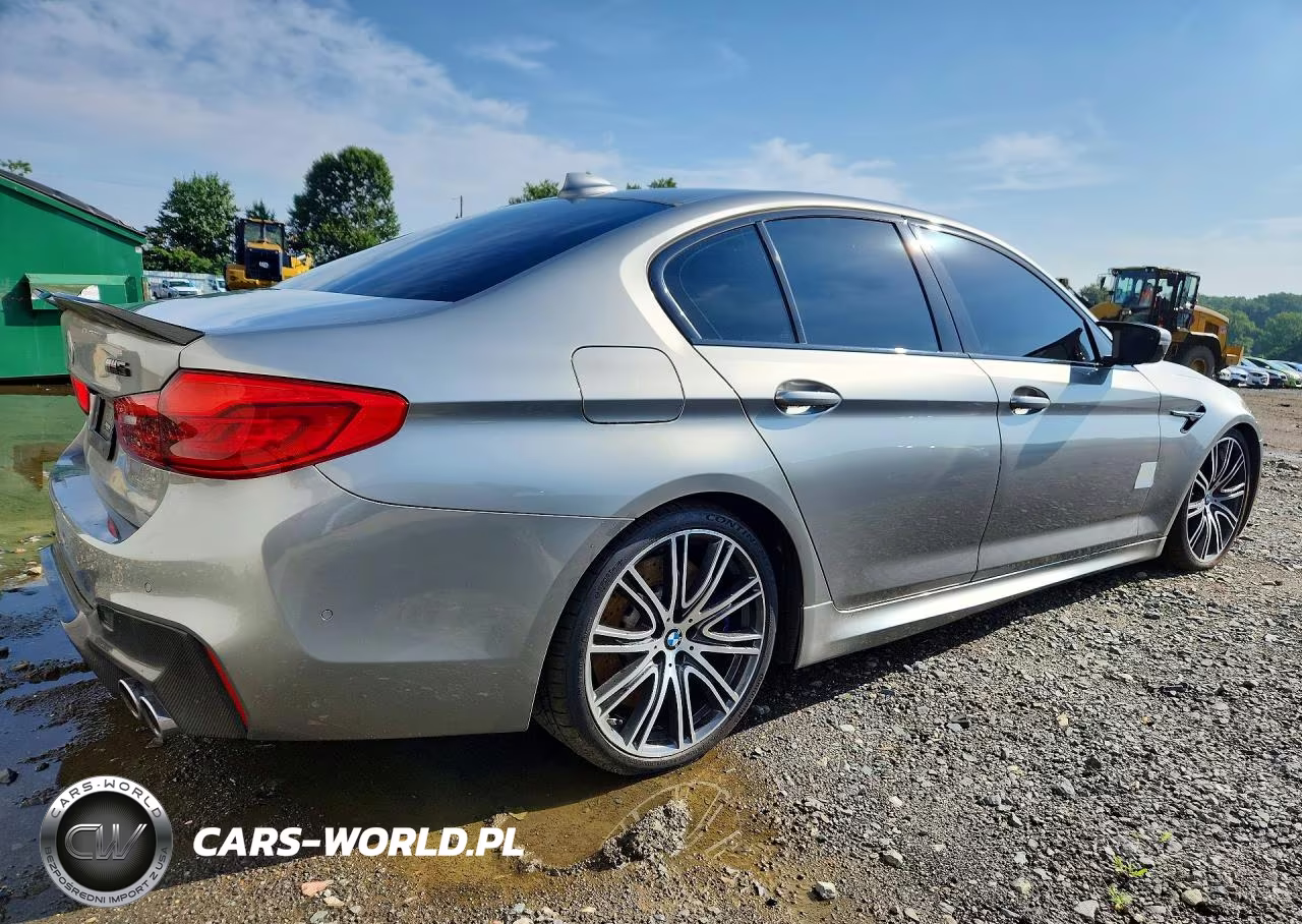 2019 BMW M5 VIN:WBSJF0C5XKB446635 - 3
