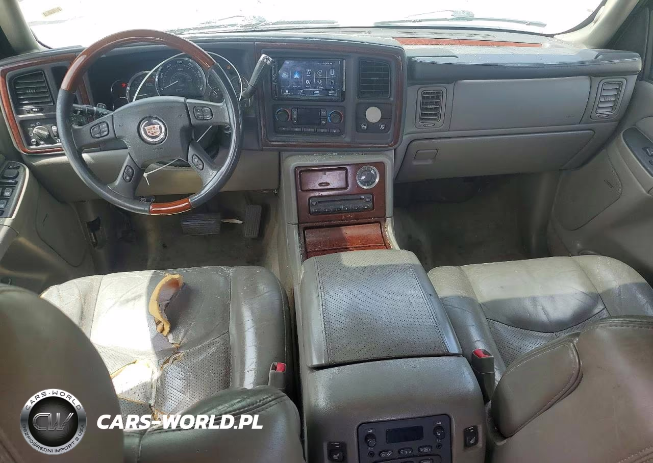2005 Cadillac Escalade Luxury VIN:1GYEC63N35R234301 - 8