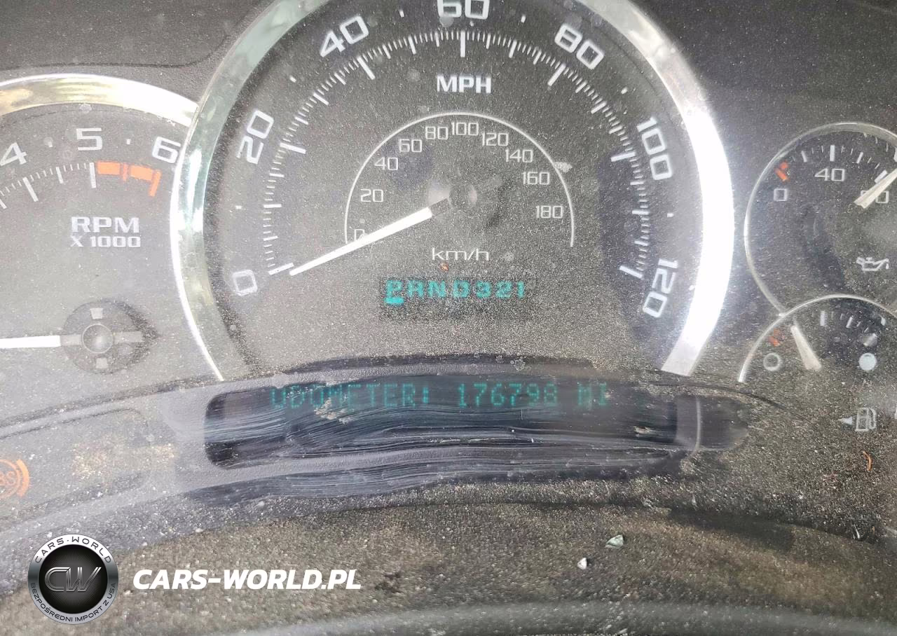 2005 Cadillac Escalade Luxury VIN:1GYEC63N35R234301 - 9