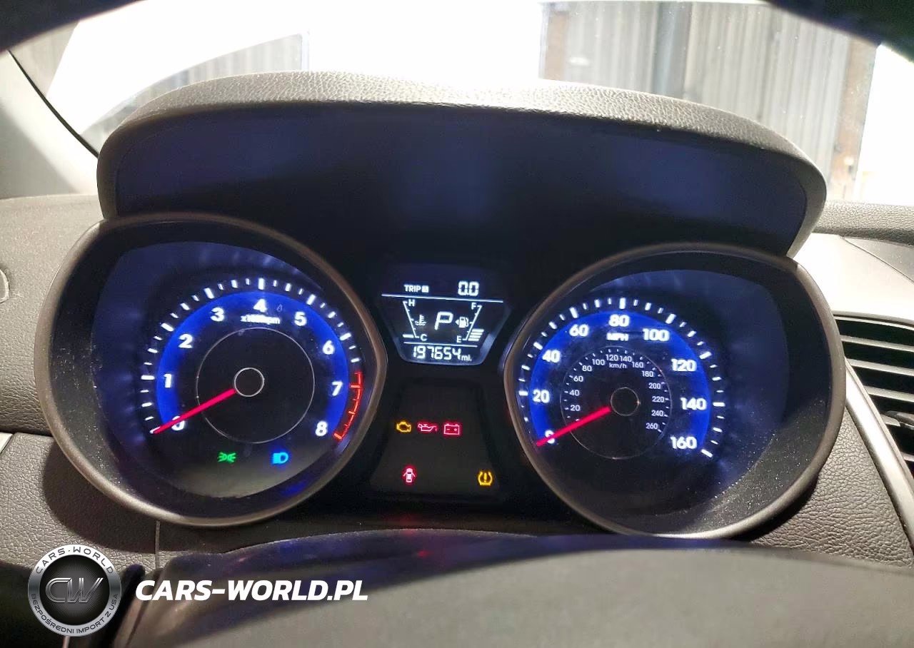 2015 Hyundai Elantra Se VIN:5NPDH4AE4FH608093 - 9
