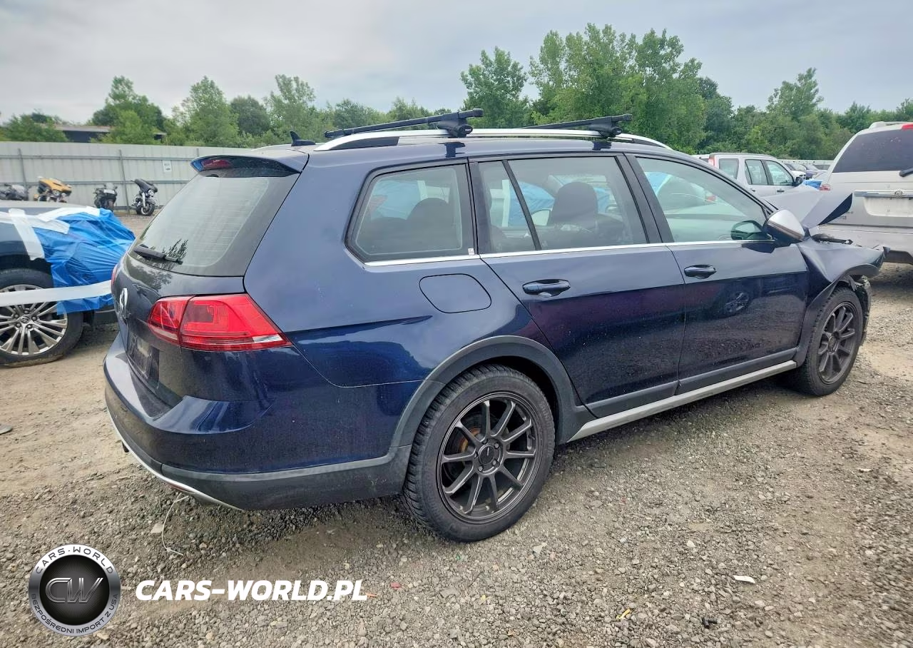 2017 Volkswagen Golf Alltrack S VIN:3VWH17AUXHM542545 - 3