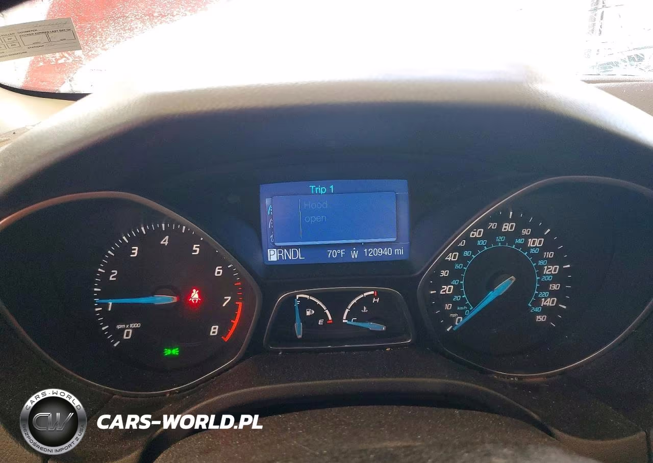 2012 Ford Focus Se VIN:1FAHP3F23CL233713 - 9