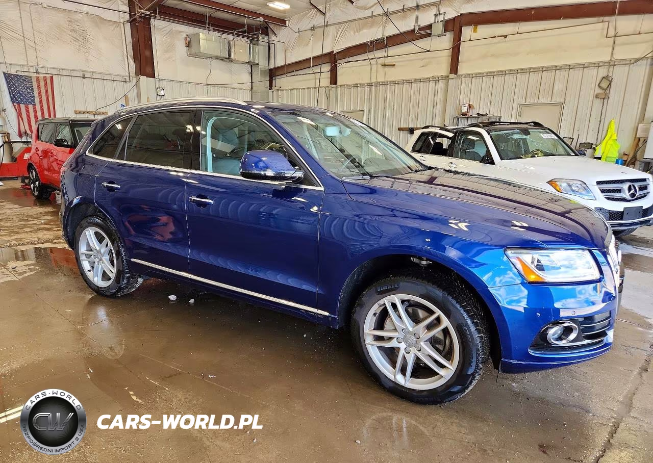 2016 Audi Q5 Premium Plus VIN:WA1L2AFP2GA119068 - 4