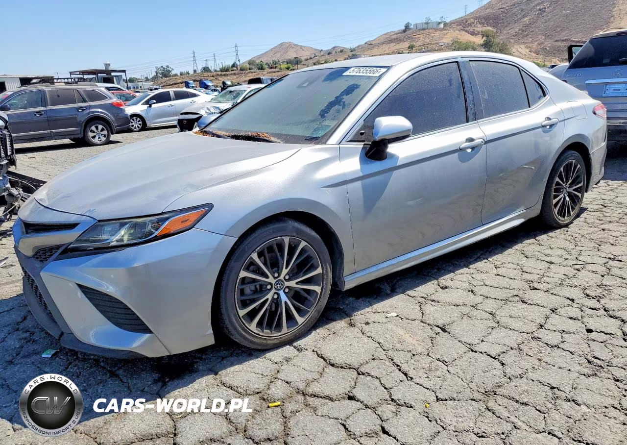 2018 Toyota Camry Se – zdjęcie 1 z 12