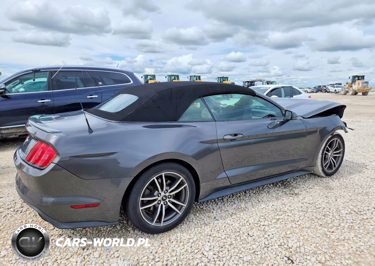 2017 Ford Mustang VIN:1FATP8UHXH5204848 - 3