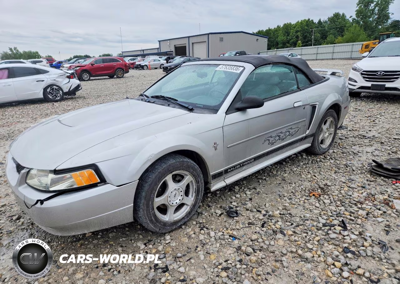 2003 Ford Mustang