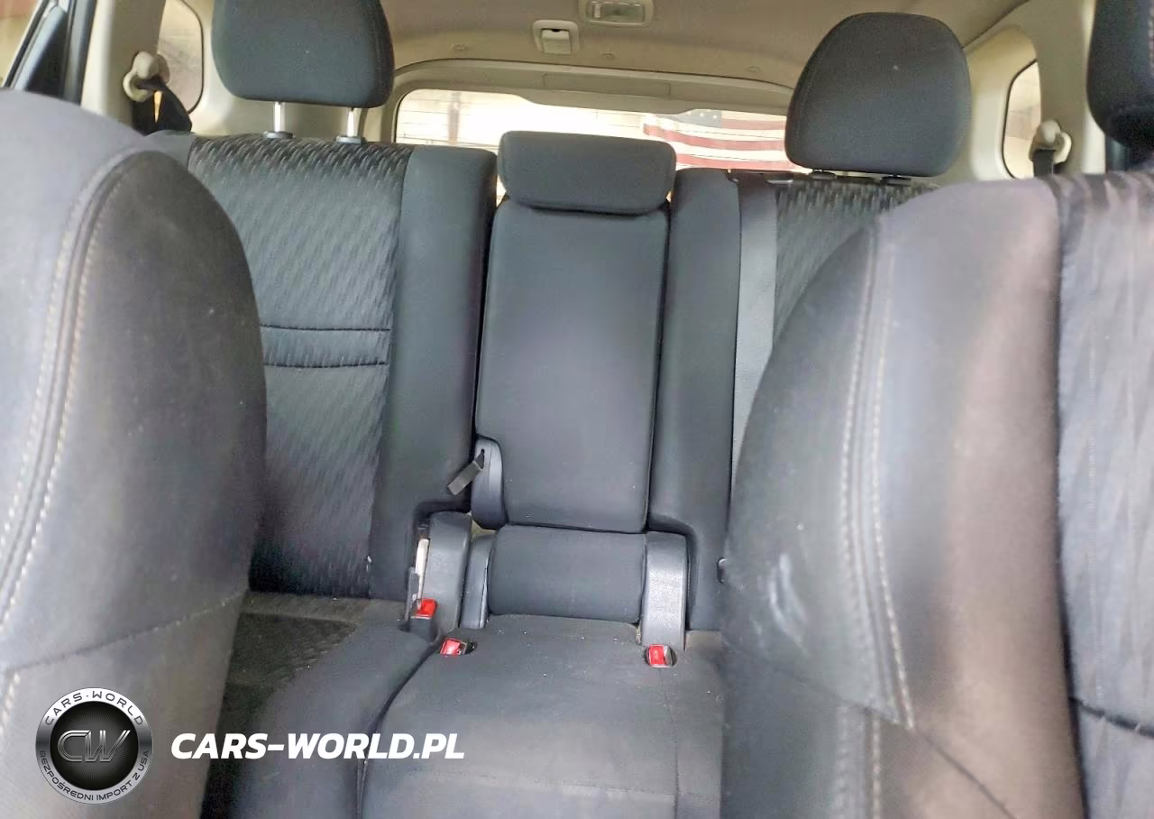 2017 Nissan Rogue S VIN:KNMAT2MT1HP612948 - 10