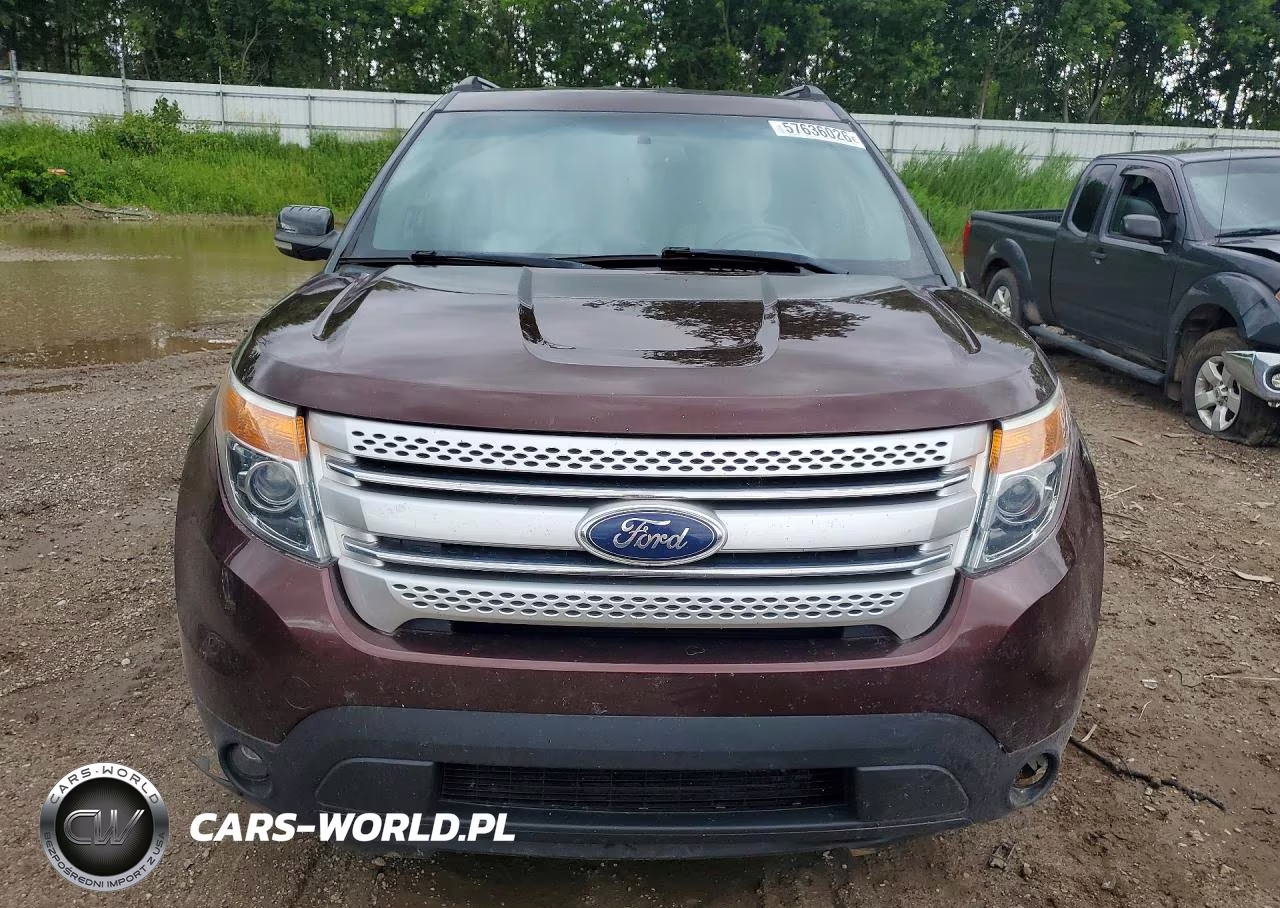 2012 Ford Explorer Xlt VIN:1FMHK7D85CGA51832 - 5