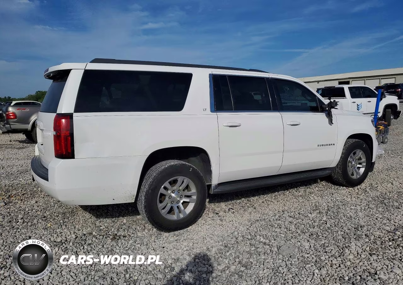 2017 Chevrolet Suburban C1500 Lt VIN:1GNSCHKC8HR194197 - 3