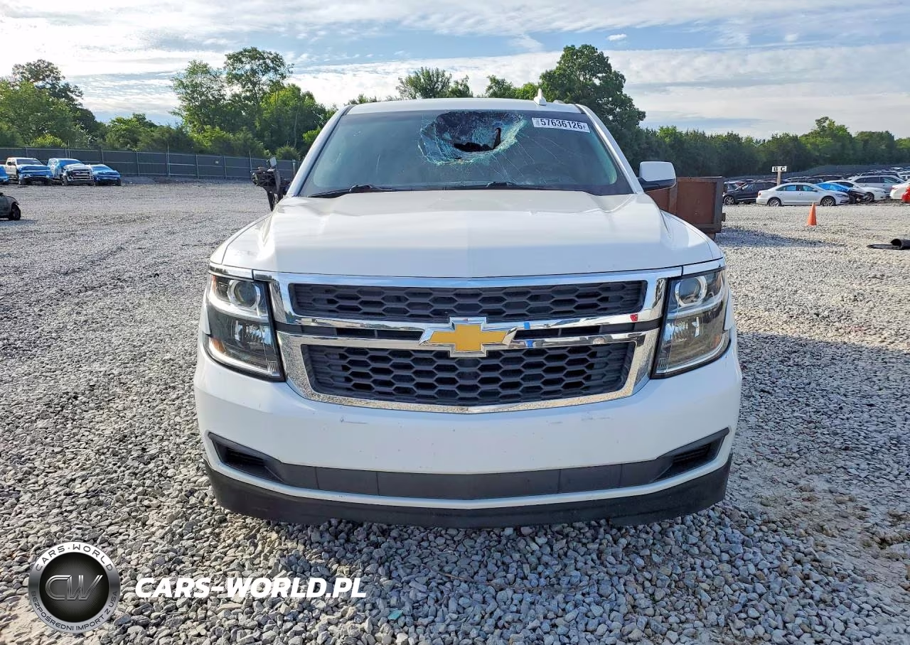 2017 Chevrolet Suburban C1500 Lt VIN:1GNSCHKC8HR194197 - 5
