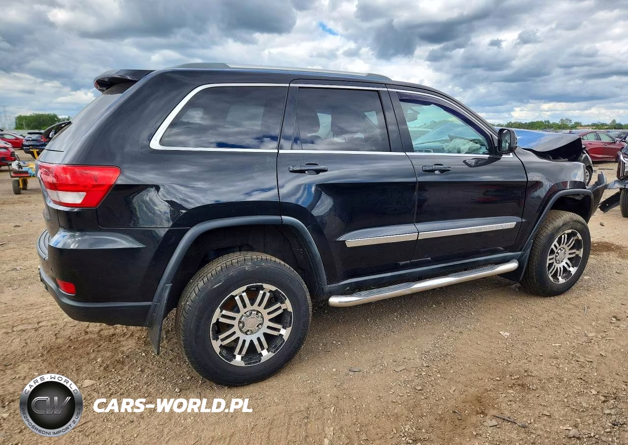 2012 Jeep Grand Cherokee Laredo VIN:1C4RJFAG5CC201494 - 3