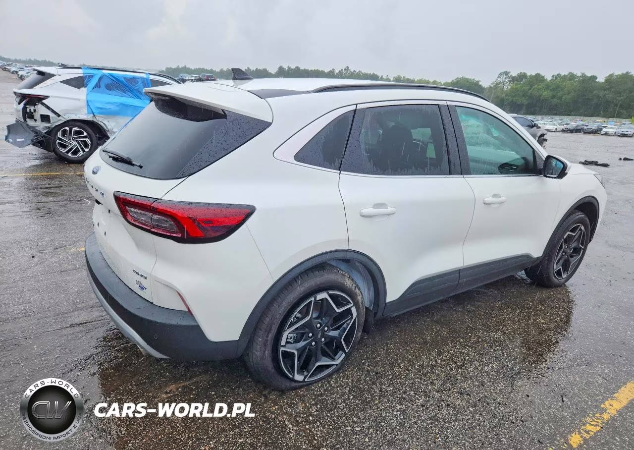 2026 Ford Escape Platinum VIN:1FMCU9JA4TUA07197 - 3