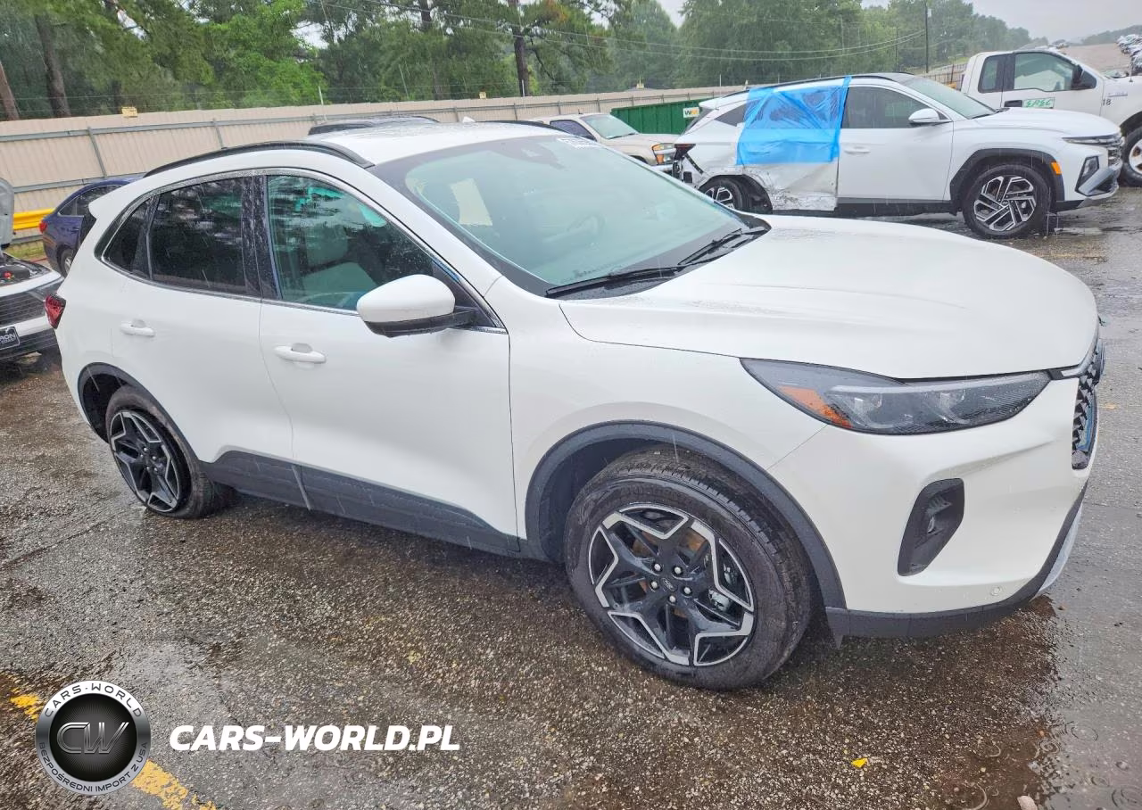2026 Ford Escape Platinum VIN:1FMCU9JA4TUA07197 - 4