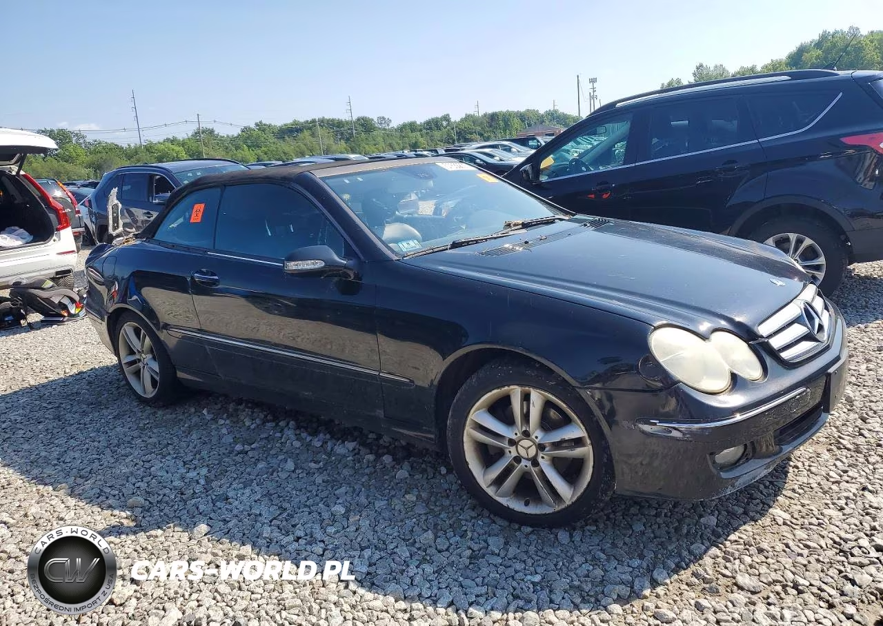 2007 Mercedes-Benz Clk 350 VIN:WDBTK56F27T080604 - 4