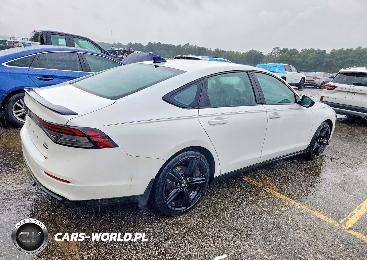 2024 Honda Accord Hybrid Sport-L VIN:1HGCY2F75RA063920 - 3