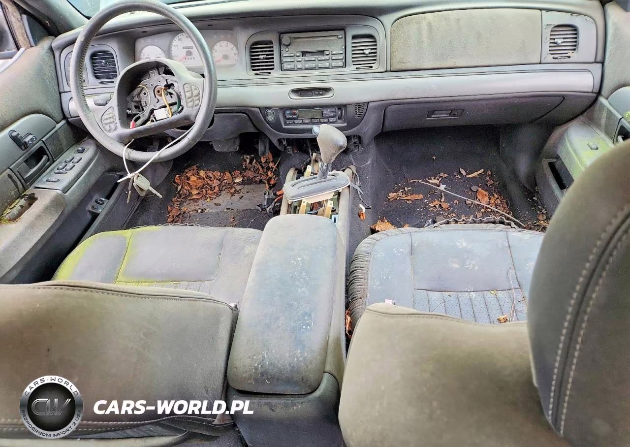 2003 Mercury Marauder VIN:2MEHM75V23X615318 - 8