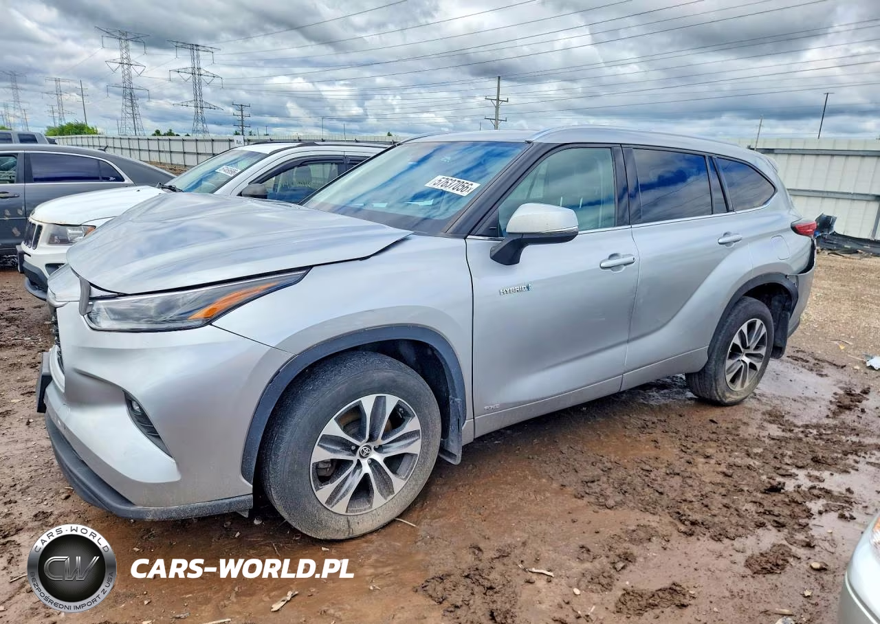 2021 Toyota Highlander Hybrid Xle